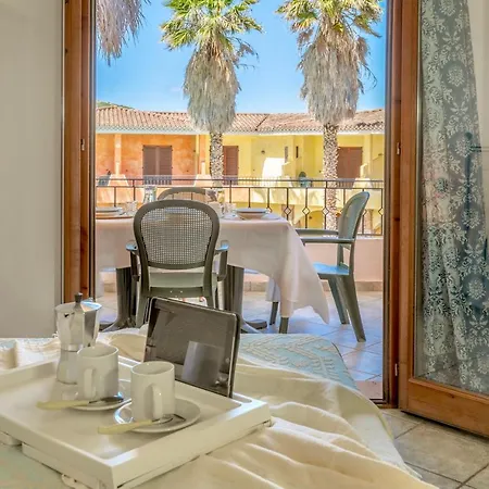 Con Piscina A Palau, A 150 Mt. Dal Mare Палау