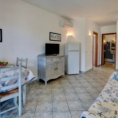 Con Piscina A Palau, A 150 Mt. Dal Mare Апарт-отель