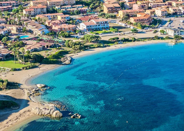 Con Piscina A Palau, A 150 Mt. Dal Mare Apartahotel