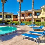 Village Apartahotel