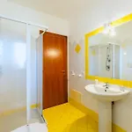 Apartahotel Village 3*