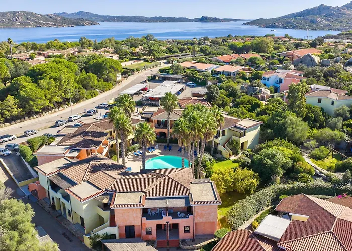 Con Piscina A Palau, A 150 Mt. Dal Mare Aparthotel