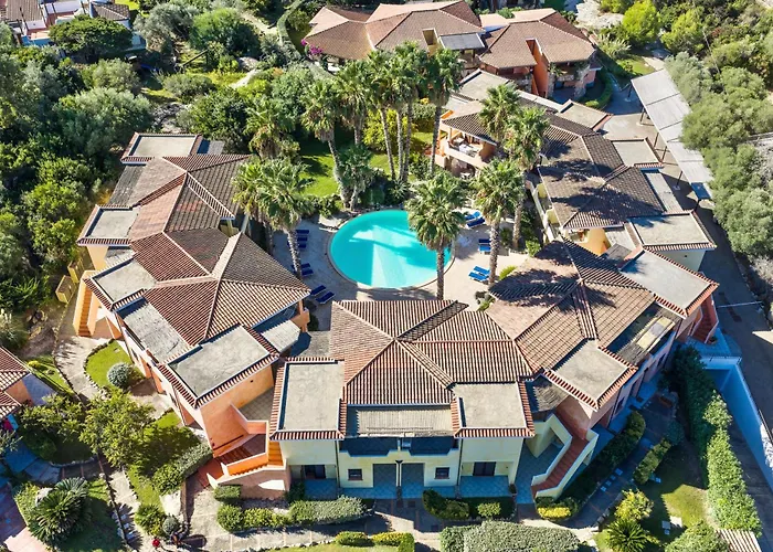 Con Piscina A Palau, A 150 Mt. Dal Mare 4*